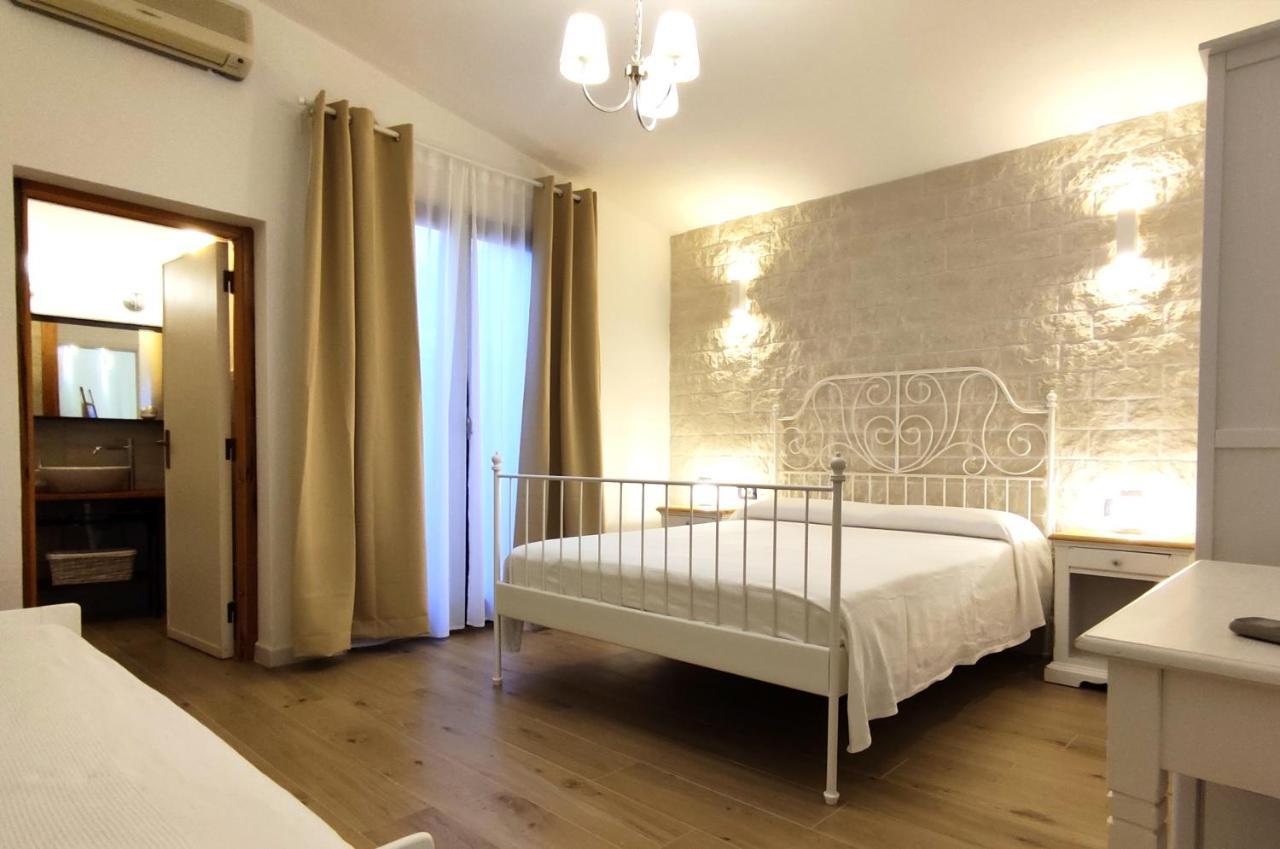 B&B Va' Pensiero Villasimius Kültér fotó