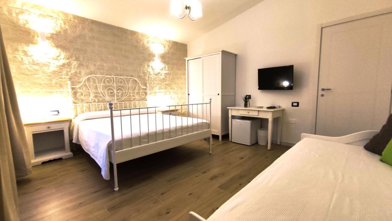 B&B Va' Pensiero Villasimius Kültér fotó
