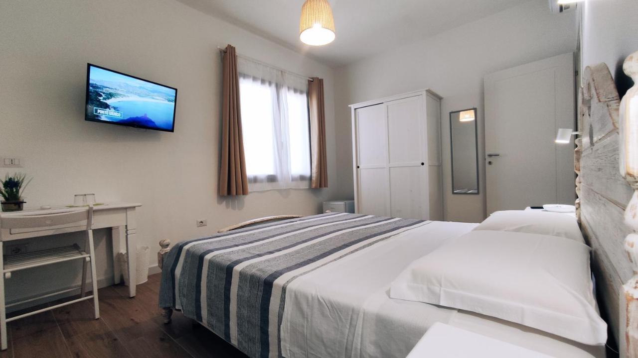 B&B Va' Pensiero Villasimius Kültér fotó